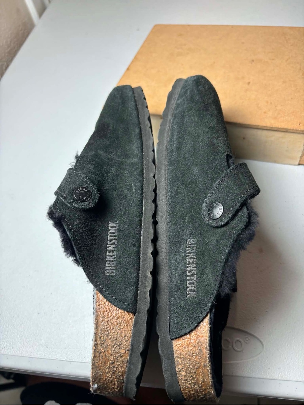 Birkenstock Suede Boston Black
Shearling Size 41 US W 10 M 8
Clogs Slides - Picture 6 of 9